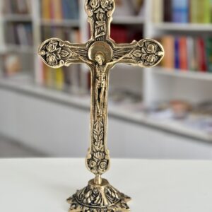 Cruz com Base Metal Dourada